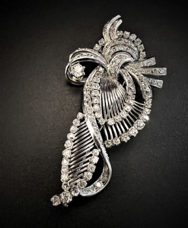 Liberty Platinum Brooch with Diamonds for 4.5 ct