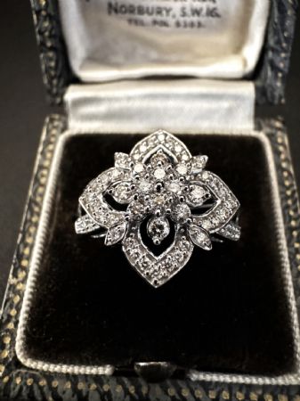Anello  con  Diamanti  