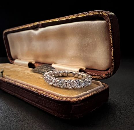Full gold band with Diamonds