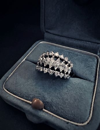 Fascia  Diamanti  taglio  Marquise   2 ct.