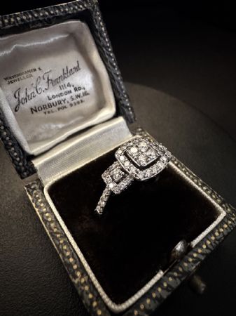 Anello  con  Diamanti  